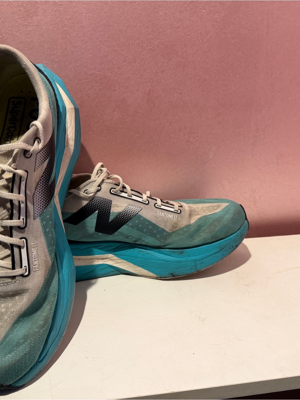 New Balance Fuel Cell SuperComp Elite v4  Men’s 11.5 Cyber Jade colorway - Picture 3 of 6